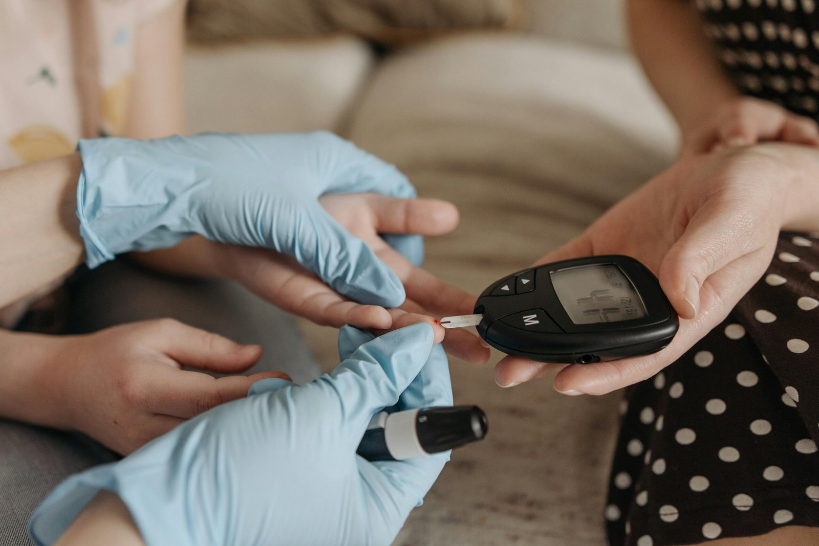 Diabetes Insipidus (DI): Symptoms, Causes, Diagnosis, and Treatment